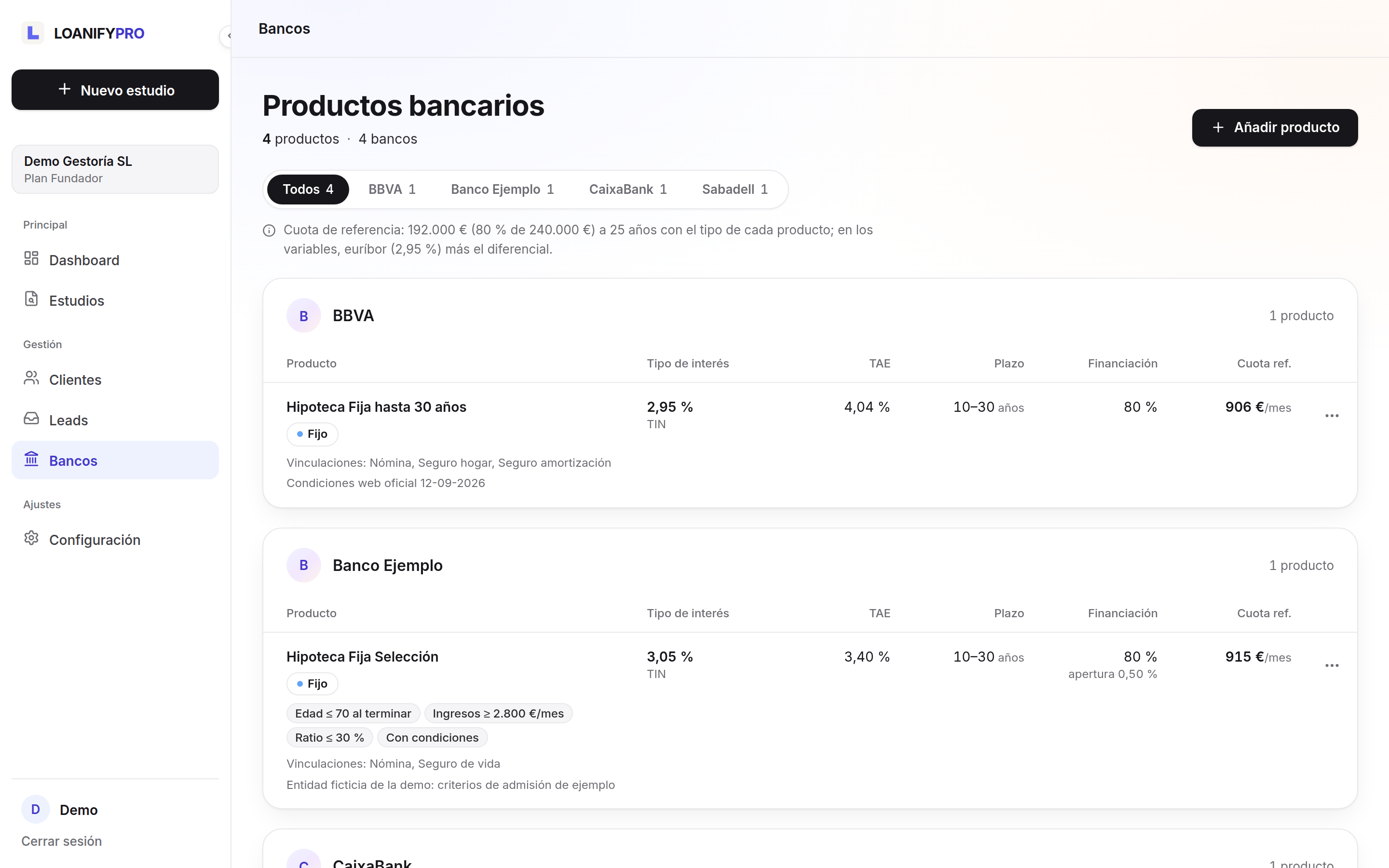 Listado de productos bancarios de LoanifyPro con filtro por banco y las condiciones de cada producto.